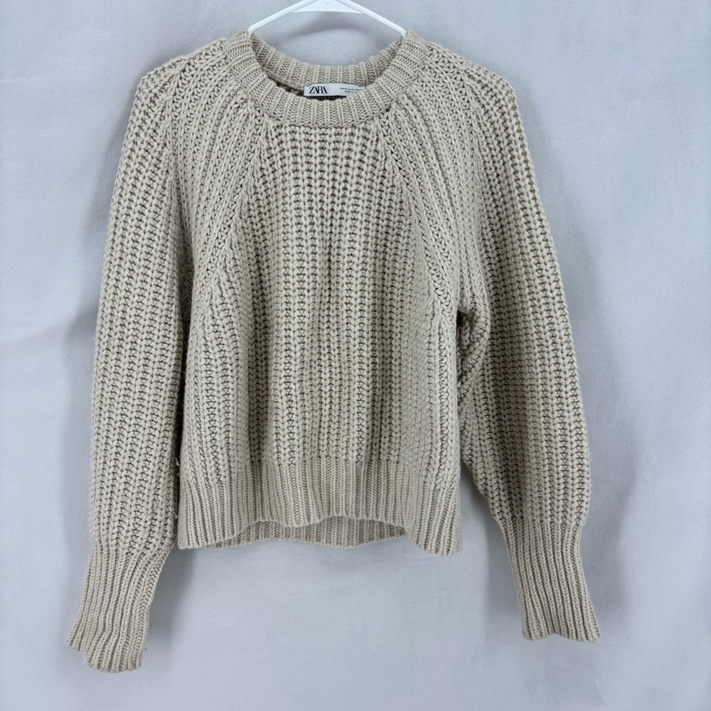 Zara Chunky Knit Beige Sweater Medium Wool Blend Textured Long Sleeve Pullover